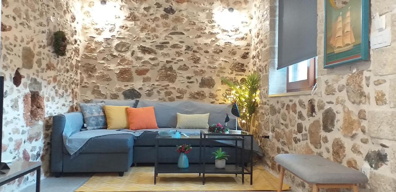 Petrino In Sisi Villa Luaran gambar